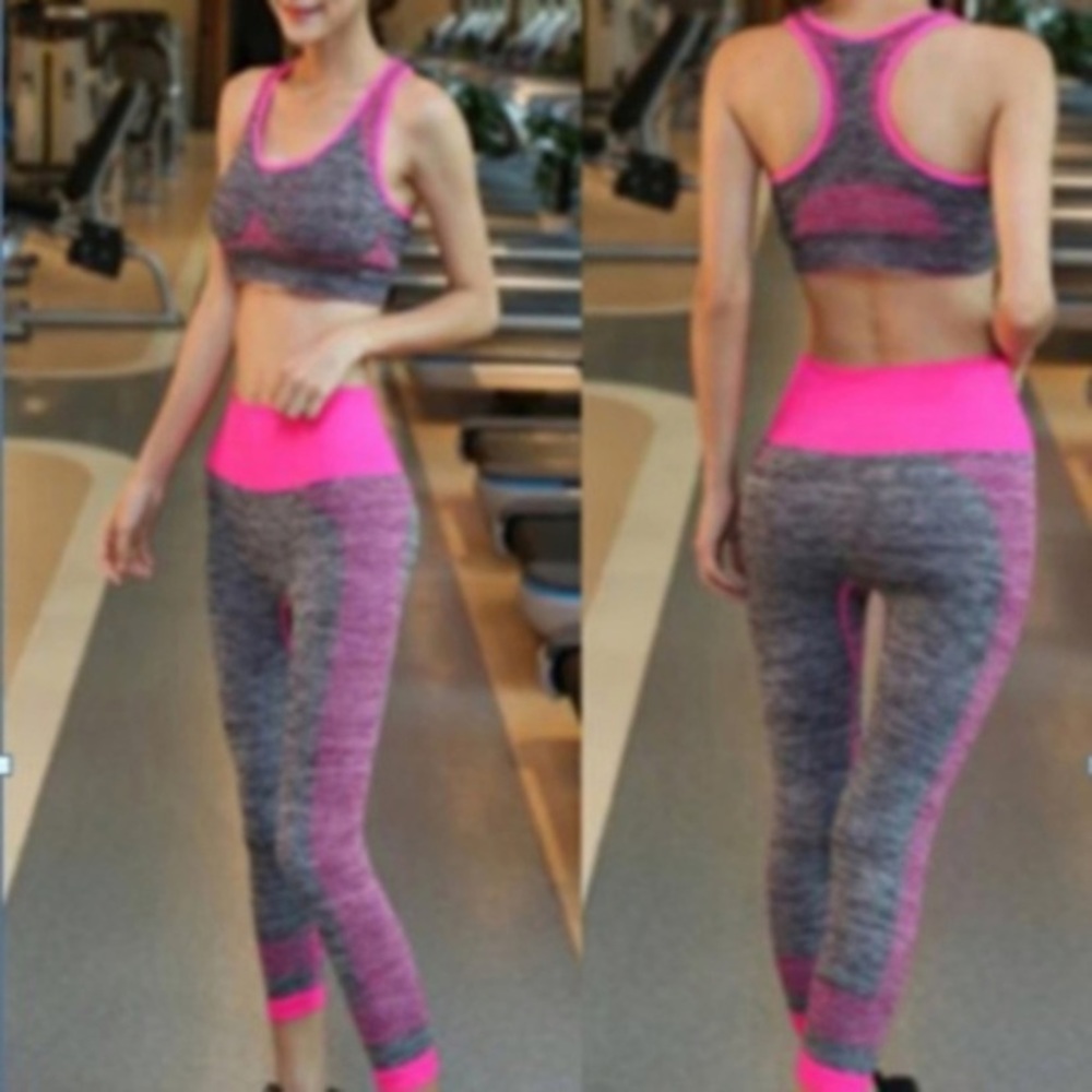 Gray and pink yoga outfit